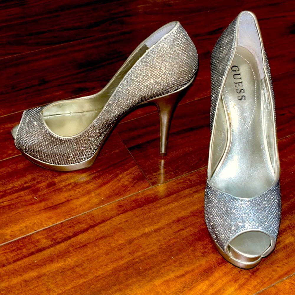 Never worn Guess sparkly heels